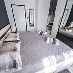 Apartamento By The Sea Fanita *
